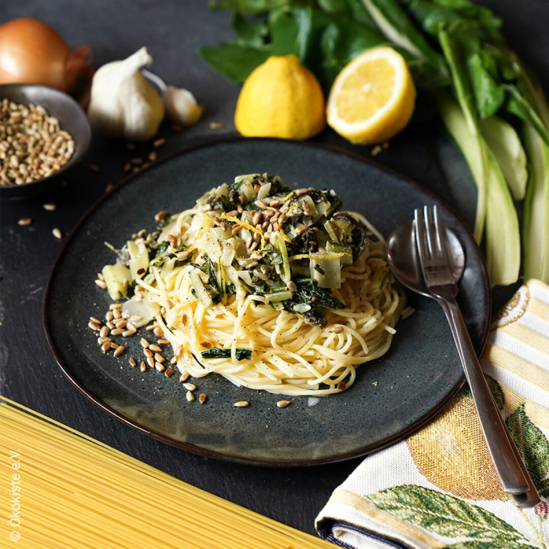 Mangold Pasta mit Zitrone